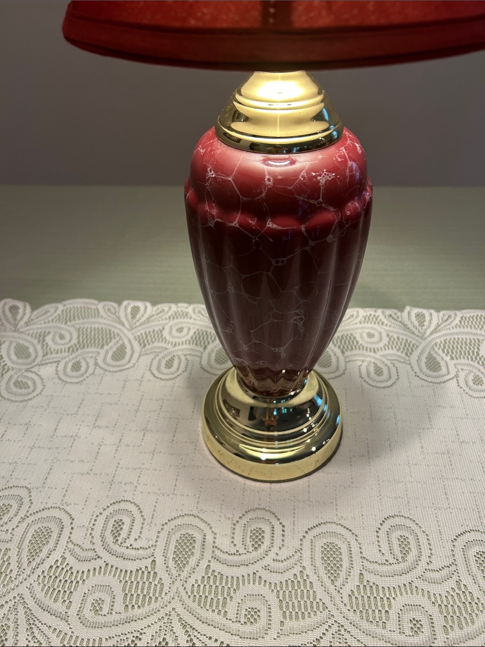 MCM look Ceramic Table Lamp with Brass Base - Unbranded H 18 in - Picture 5 of 8